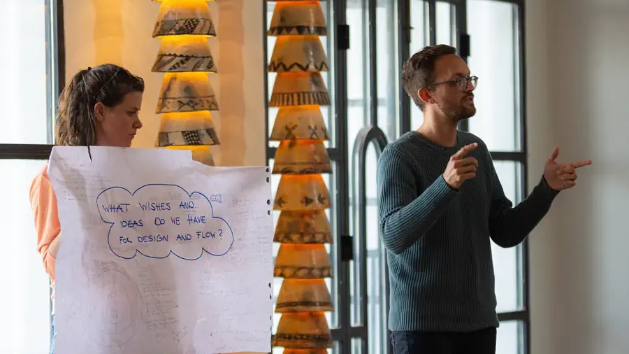 230516_Somewhere_Places_LAB_img_058tbp